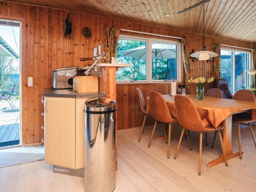Iekārtas, Panoramic Fjord Retreat with Spa Bath in Sillerslev