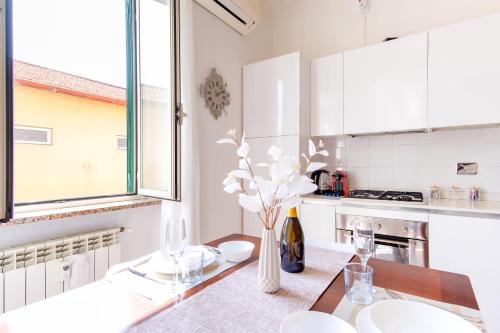 Elegantis Labicana Apartment - Few steps from the Colosseum, Řím (fotografie 9)