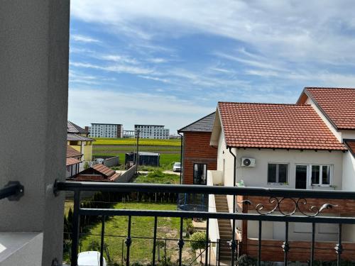 Belgrade Airport single bed in Surčin