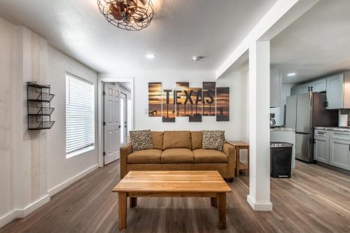 Serenity Suites C in Corpus Christi, USA