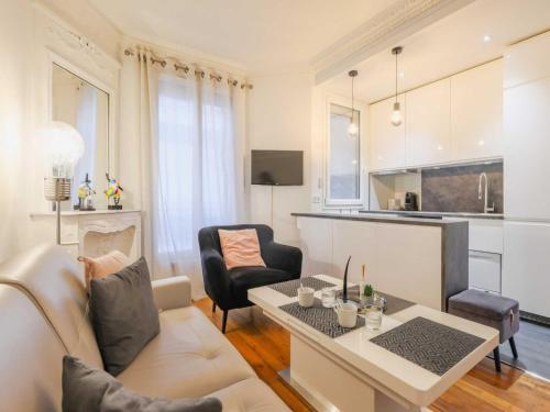 Charming apartment - 2BR 4P- Javel - image 5