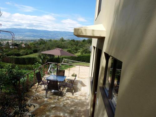 Balcony/terrace, chalet casa cristal in El Roble