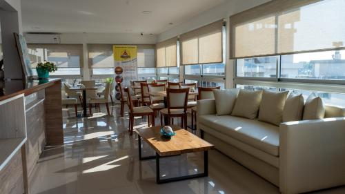 Létesítmények, Altair Hotel in La Costa Partido