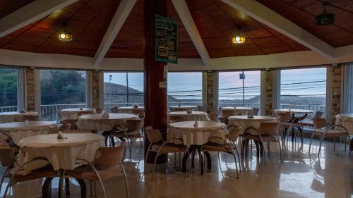 Ételek és italok, Altair Hotel in La Costa Partido