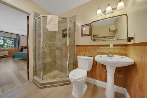 Narrow Gauge Inn - image 9