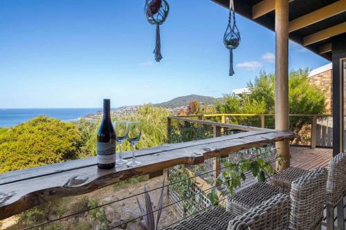 Ocean Views 20kms from CBD Sleeps 10 in Blackmans Öböl