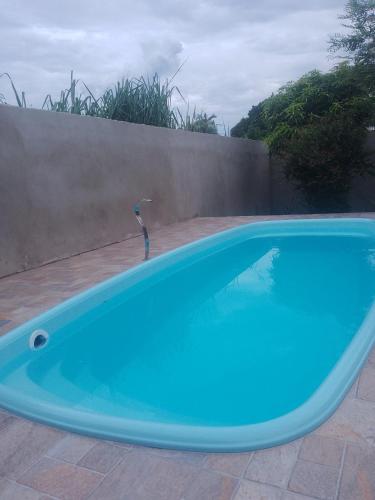 House with pool in Itanhaém (House with pool in Itanhaem) in ลูอิซามิริง