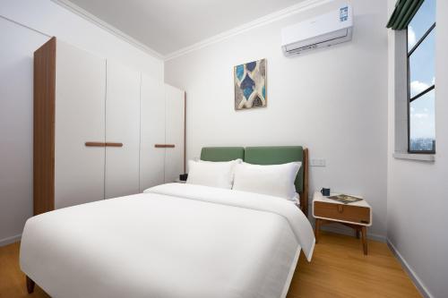 Two-Bedroom Apartment image 4