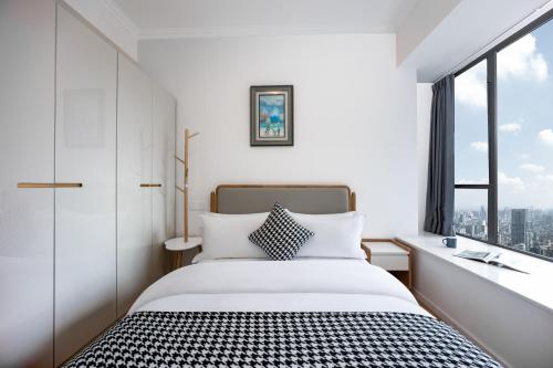 Two-Bedroom Apartment image 5