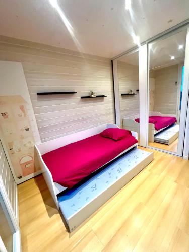Apt Chic with view on Collines de Marcel Pagnol Wifi free parking and clim, Marseille (fotografie 7)