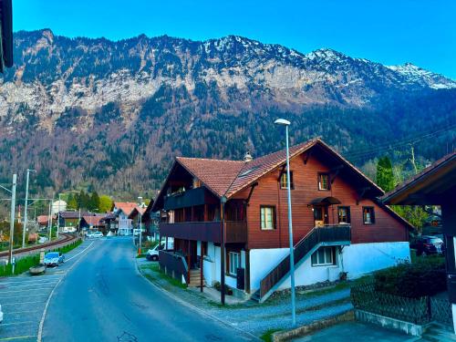 Au Bord Du Lac in Därligen