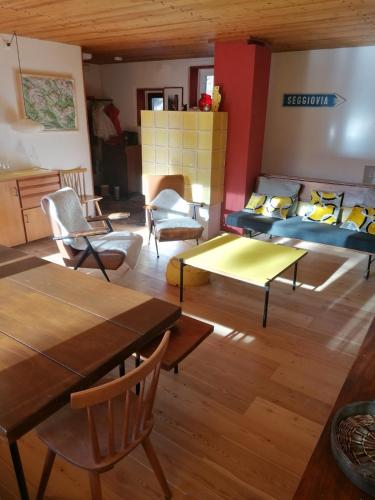 Chalet design, 7 bed, Wi-Fi, Tv, Cortina, Borca di Cadore (photo 10)