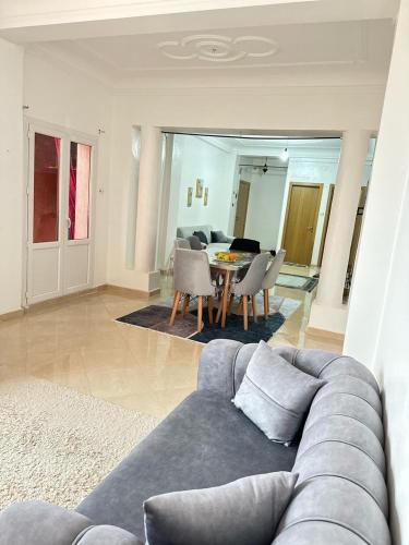 Appartement à Mostaganem près de la plage et Mostaland Appartement à Mostaganem près de la plage et Mostaland