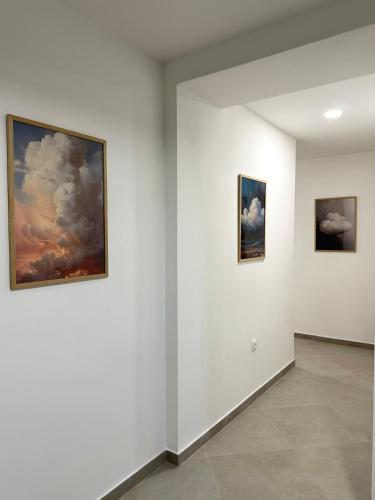 Cloud9 Airport Rooms in Mocici