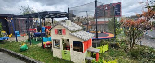 Familienfreundliche Ferienwohnung Eulennest in Grunberg