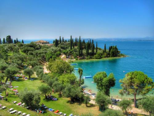 Hotel Gardenia & Villa Charme - image 2