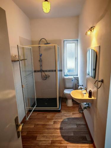 班弗里特 Zum Auschen Blick 酒店 套房