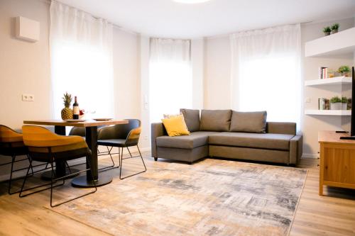 bonquartier - LUXAPT-HAUS - 11 Personen in 5 Apartments mit voll ausgestatteten Küchen, Klimaanlagen und Parkplätzen, Sankt Augustin (foto 2)