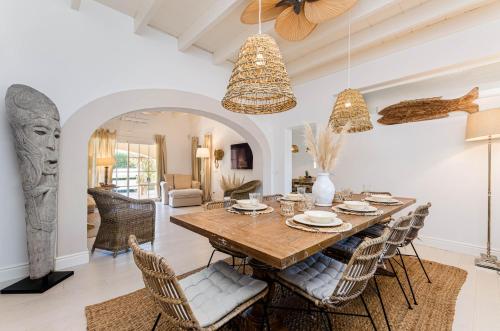 المرافق, YourHouse Calimero Villa in ألجايدا