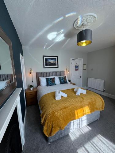 King Room image 7