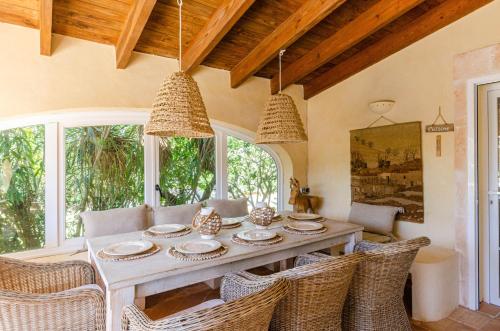 شرفة/ تراس, YourHouse Calimero Villa in ألجايدا