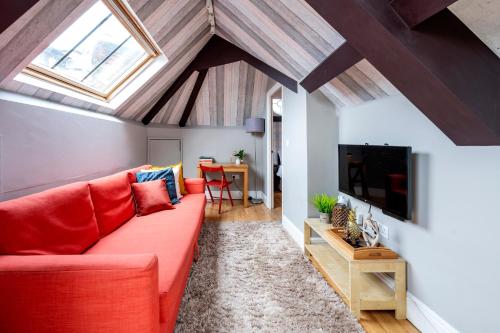 Sunny Loft in Center of London, London (photo 8)