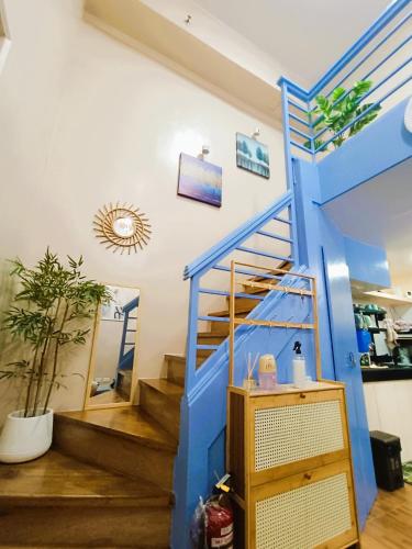 Agate's Loft, Manila