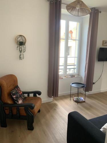 Appt 1er étage avec jardin partagé (Appt 1er etage avec jardin partage) in Loures-Barousse