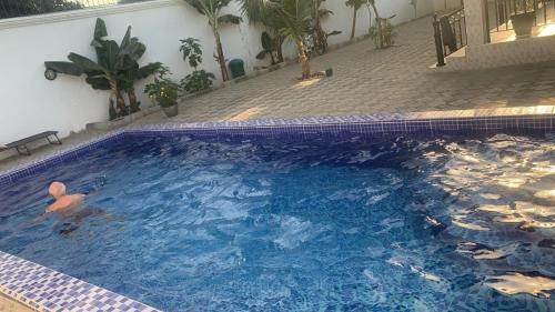 bazen, Cuckoo's Nest in Tanji