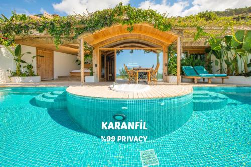 Seaview Faralya Room Type - Bungalow with Sea View Seaview Faralya Room Type - Bungalow with Sea View