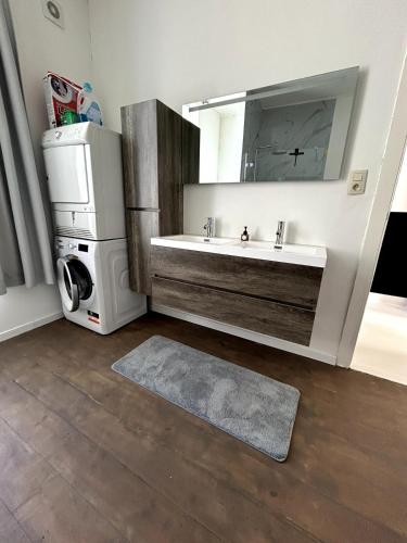 Spacious townhouse in Antwerp, Amberes (foto 9)