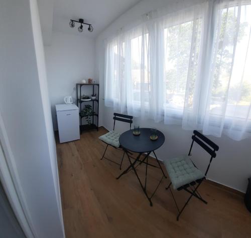 Rooms Depikolo in 克爾克島