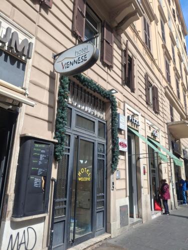 Hotel Viennese 1