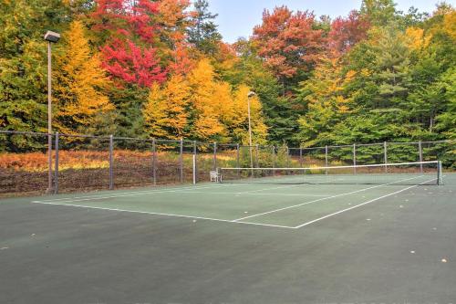 Amazing Estate on 100 Acres with Swimming Pool and 10 BRs Amazing Estate on 100 Acres with Swimming Pool and 10 BRs