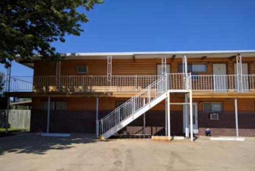 Viesnīcas āriene, Love Hotels Western Holiday by OYO at Harlan Lake NE in Alma (NE)