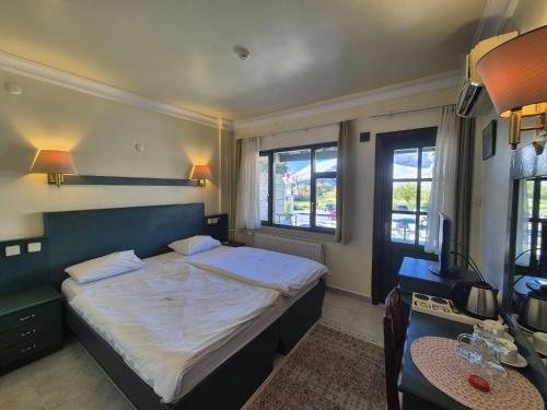 Double Room with Pamukkale View image 4