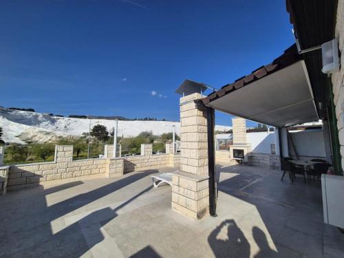 Quadruple Room with Pamukkale View image 6