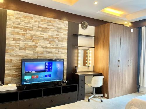 Cozy studio suite near Eastwood QC in Santolan