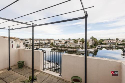 景觀, Villa 8 pers - bord de l'eau - marina - 9mn plage in 艾蓋莫爾泰