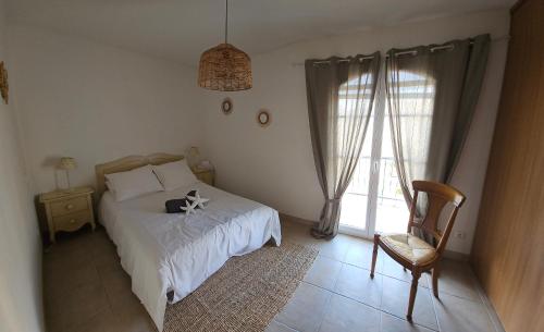 Villa 8 pers - bord de l'eau - marina - 9mn plage in 艾蓋莫爾泰