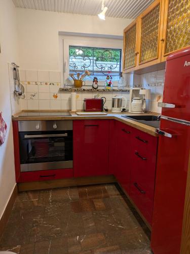 廚房, Ferienhaus Am Freibad in 巴特貝爾卡