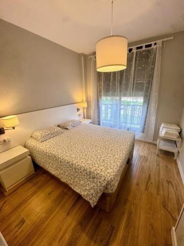 Airport Madrid Plenilunio Suites blue, Madrid