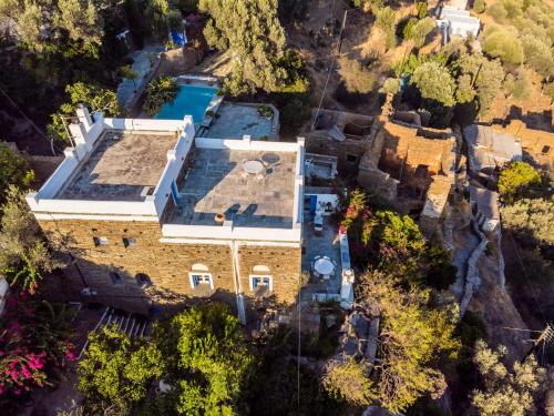 Anezas Mansion stone-built traditional villa, Andros (zdjęcie 6)