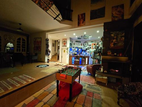 Zakiz home