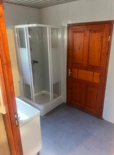 Shower, Villa Le Flamboyant de Grenade in Pointe-Noire