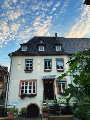 Gästehaus Schier im Zehnthof - Weinbar in Reil, Deutschland