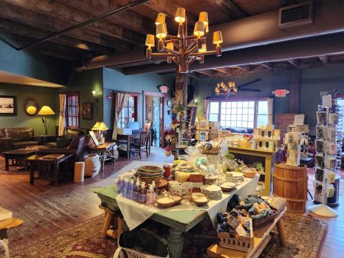 Előcsarnok, The Common Man Inn, Spa & Lodge in Plymouth (New Hampshire)