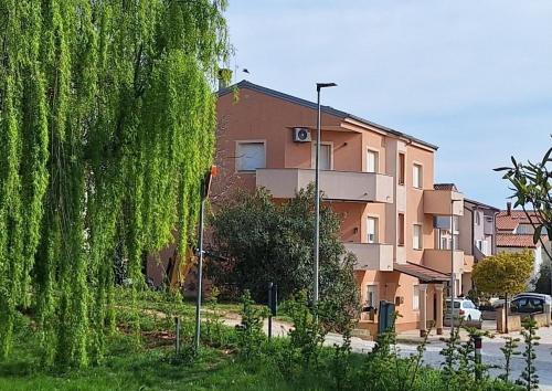 Bright & Cozy Medulin apartments, Medulin (Foto 8)