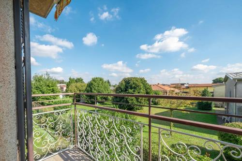 Marilyn - Modern and Cozy Apartment, Somma Lombardo (foto 10)
