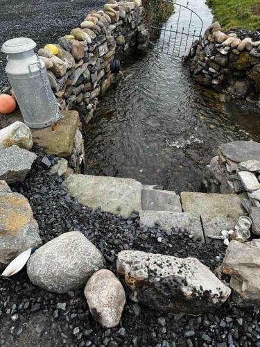 River View - Modern 4 Bedroom Bungalow in เอียสกี